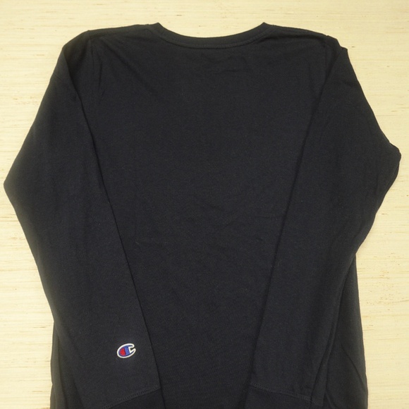 Women's Champion Classic Graphic Long-Sleeve T-Shirt, Script Logo XL - Picture 4 of 4